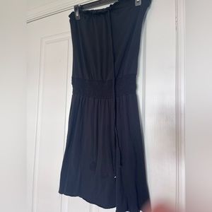 Strapless black tube top dress